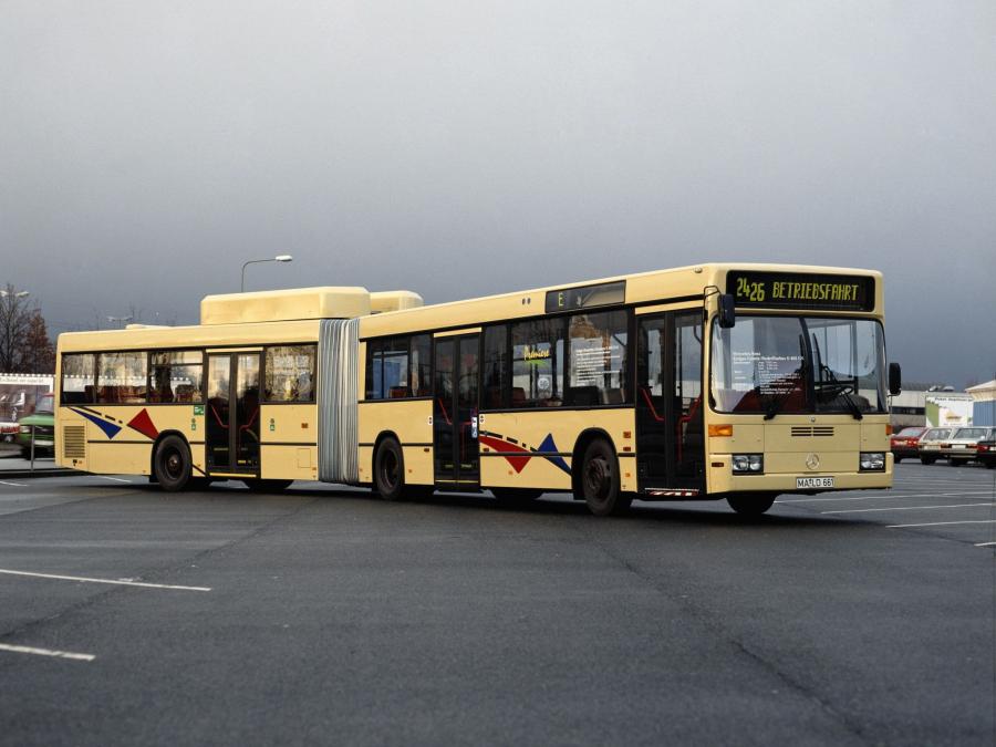  Mercedes-Benz O405 GN 1992 года  (фото 1 из 1)